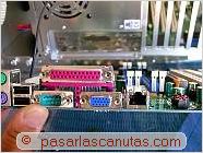 foto de conectores de placa base - ensamblaje de un pc - montar una placa base