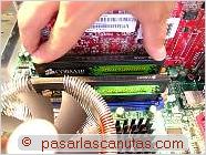 foto de instalar memoria - Ensamblaje de un pc - instalar memorias