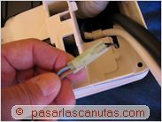 instalar aire acondicionado split - conector del sensor termico de la unidad interior