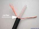 conectar pc a tv - foto de cable coaxial preparado para eliminar sobrante