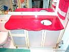 carpinteria - encimera de mueble de lavabo en madera de aglomerado impermeabilizada con Paraloid B72 acabada