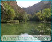 fotos de paisajes - Monasterio de Piedra . Lago del Espejo