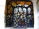 puerta de Casa Mil�