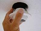 Bricolaje - Instalar lampara halogena - foto encajando soporte de l�mpara hal�gena