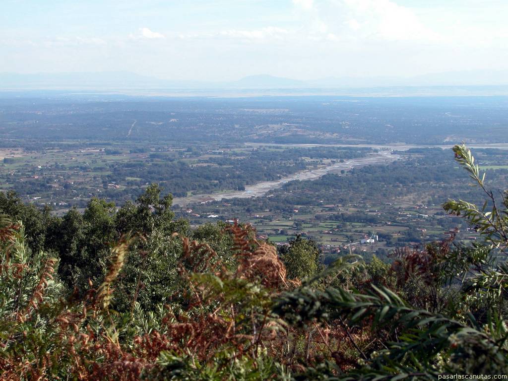fondo de pantalla de paisaje del valle y alrededores de Candeleda