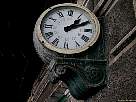 viejo reloj de la estaci�n de ferrocarril de Canfranc