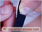 foto comenzando a coser el velcro