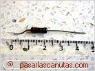 foto de resistencia cortada y doblada