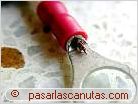 foto de cablecillos de oropel y oreja