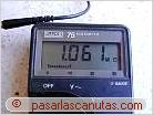 detalle de medidad resistiva de cable de pulsera antiest�tica profesional